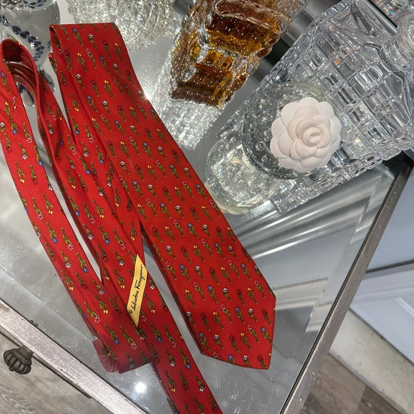 Salvatore Ferragamo - Picture 2 of 2